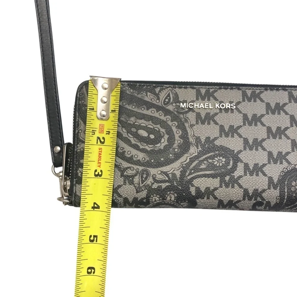 Michael kors jet set paisley large zipper clutch wristlet wallet